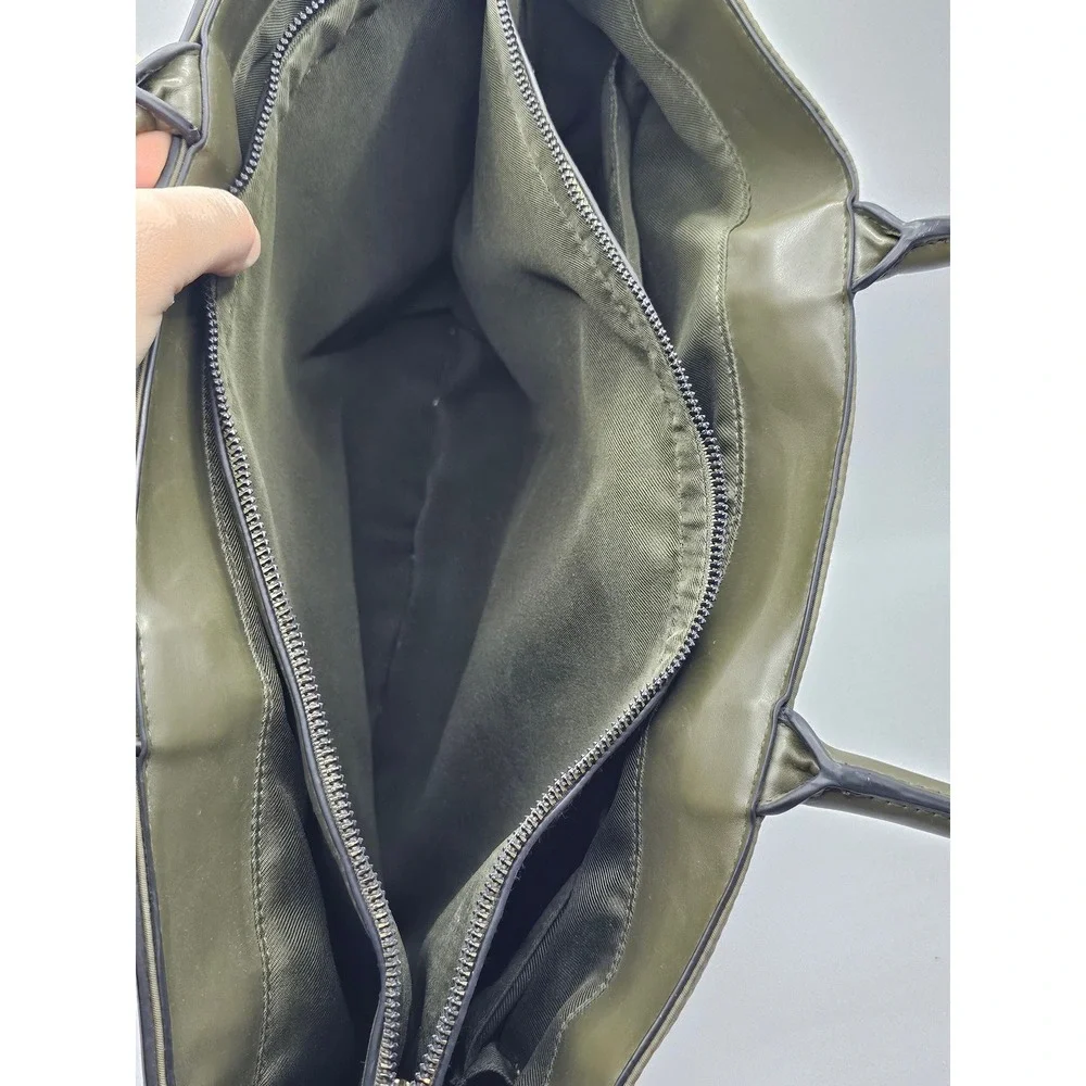 Green laptop tote bag by A New day beautiful  work school class travel  bag